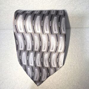 Zylos‎ George Machado 100% Silk Tie Made In USA